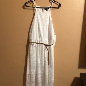 White maxi dress